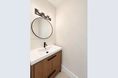 7164 W 3rd Ave, Hialeah, FL 33014 - Photo 24