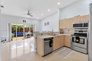 17133 SW 137th Pl, Miami, FL 33177 - Photo 12