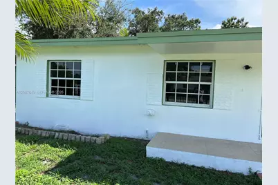 1740 NW 90th St, Miami, FL 33147 - Photo 78
