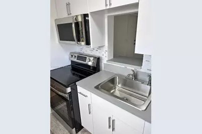 16911 NE 21st Ave #8, North Miami Beach, FL 33162 - Photo 4