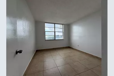 13120 SW 92nd Ave #B-520, Miami, FL 33176 - Photo 4