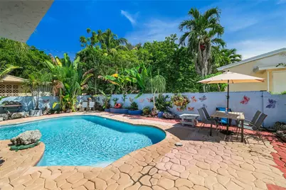 800 NE 144th St, North Miami, FL 33161 - Photo 8