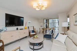 6423 Collins Ave, Miami Beach, FL 33141 - Photo 10