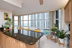 6423 Collins Ave, Miami Beach, FL 33141 - Photo 20
