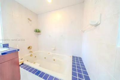 919 S Lakeside Pl, Lantana, FL 33462 - Photo 18