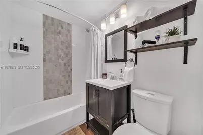 710 NE 141st St, North Miami, FL 33161 - Photo 14
