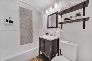 710 NE 141st St, North Miami, FL 33161 - Photo 14