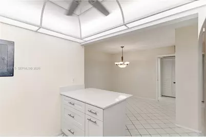 7300 NW 17th St #310, Plantation, FL 33313 - Photo 8