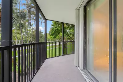 3301 N Country Club Dr #208, Aventura, FL 33180 - Photo 32