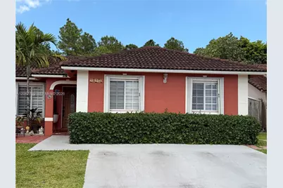 18109 SW 142nd Ct, Miami, FL 33177 - Photo 2