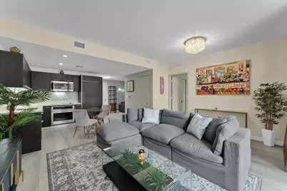 45 SW 9th St #1002, Miami, FL 33130 - Photo 18