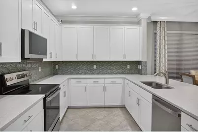 9062 Gulf Cove Dr, Lake Worth, FL 33467 - Photo 10