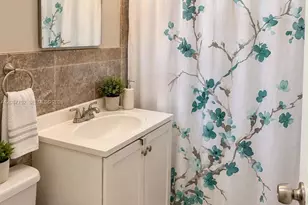 1026 NE 9th Ave, Fort Lauderdale, FL 33304 - Photo 20