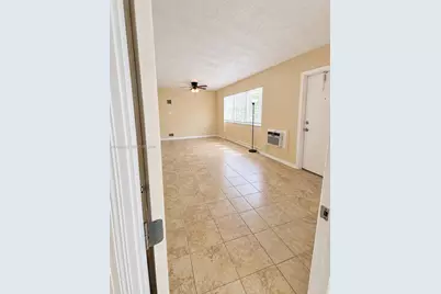 1026 NE 9th Ave, Fort Lauderdale, FL 33304 - Photo 12