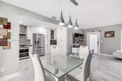 4522 NW 204th St, Miami Gardens, FL 33055 - Photo 16