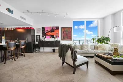 1900 N Bayshore Dr #5103, Miami, FL 33132 - Photo 14