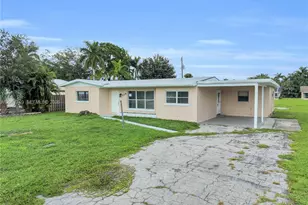 214 W Grace St, Other City - In The State Of Florida, FL 33950 - Photo 2