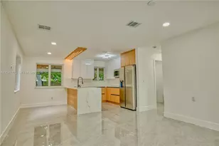11301 SW 201st St, Miami, FL 33189 - Photo 2