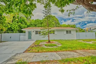 11301 SW 201st St, Miami, FL 33189 - Photo 1