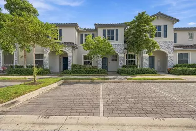 2708 SE 15th Ct, Homestead, FL 33035 - Photo 1