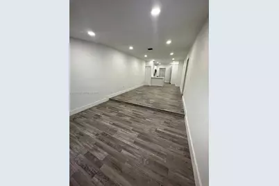 3045 SW 21st St #3045, Miami, FL 33145 - Photo 4