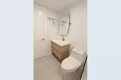 427 Santander Ave #202, Coral Gables, FL 33134 - Photo 10