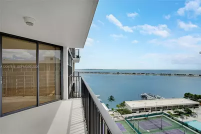 1901 Brickell Ave #B1702, Miami, FL 33129 - Photo 16