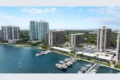 1901 Brickell Ave #B1702, Miami, FL 33129 - Photo 30