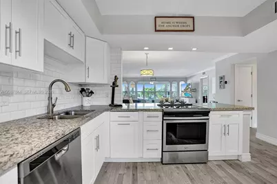 3111 NE 51st St #305C, Fort Lauderdale, FL 33308 - Photo 4