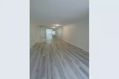 443 NE 195th St #338, Miami, FL 33179 - Photo 4