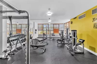 1000 Parkview Dr #329, Hallandale Beach, FL 33009 - Photo 16