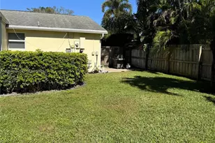 2448 Holly Ln, Palm Beach Gardens, FL 33410 - Photo 48