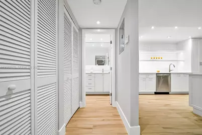 260 Sunrise Dr #D, Key Biscayne, FL 33149 - Photo 20