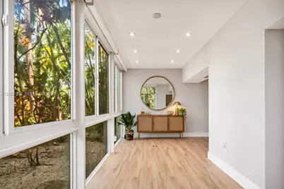 260 Sunrise Dr #D, Key Biscayne, FL 33149 - Photo 12