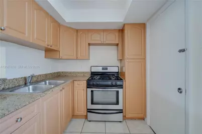 [Address not provided], Miami, FL 33156 - Photo 8