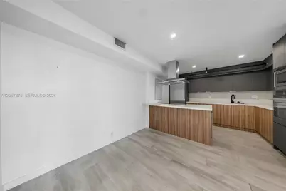 1000 Quayside Ter #903, Miami, FL 33138 - Photo 2