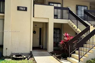 1969 SW 15th St, Deerfield Beach, FL 33442 - Photo 2