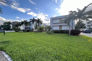 10178 Collins Ave, Bal Harbour, FL 33154 - Photo 36