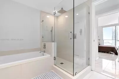 1100 S Miami Ave #1609, Miami, FL 33130 - Photo 18