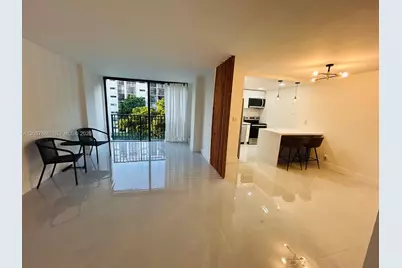 17021 N Bay Rd #427-4, Sunny Isles Beach, FL 33160 - Photo 10