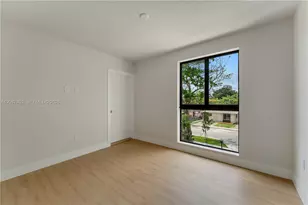 1917 NW 17th St, Miami, FL 33125 - Photo 24