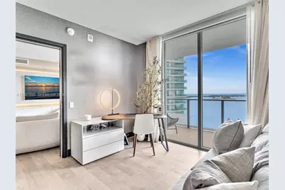 1300 NE Brickell Bay Dr #2905, Miami, FL 33131 - Photo 20