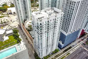 234 NE 3rd St, Miami, FL 33132 - Photo 6