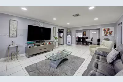 1651 NW 85th Ave, Plantation, FL 33322 - Photo 6