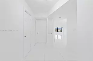 18900 NE 14th Ave, Miami, FL 33179 - Photo 2