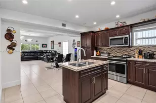 735 NW 129th St, North Miami, FL 33168 - Photo 10