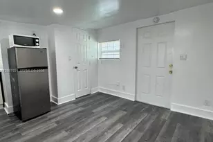 25 SW 10th St, Dania Beach, FL 33004 - Photo 4
