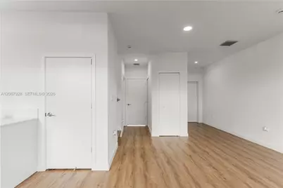405 SW Palm Ter #405, Florida City, FL 33034 - Photo 14
