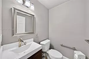 20141 NW 10th St, Pembroke Pines, FL 33029 - Photo 12