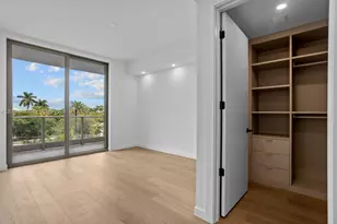 2200 Brickell Ave, Miami, FL 33129 - Photo 14